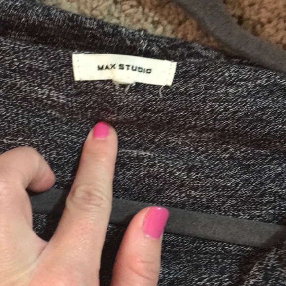 Nordstrom turtle neck sweater. Worn once - Picture 4 of 5